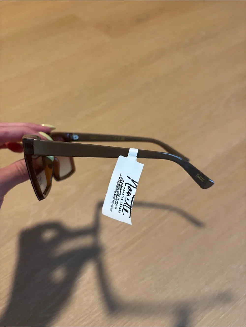 NWT Nanette Lepore Women's Sunglasses